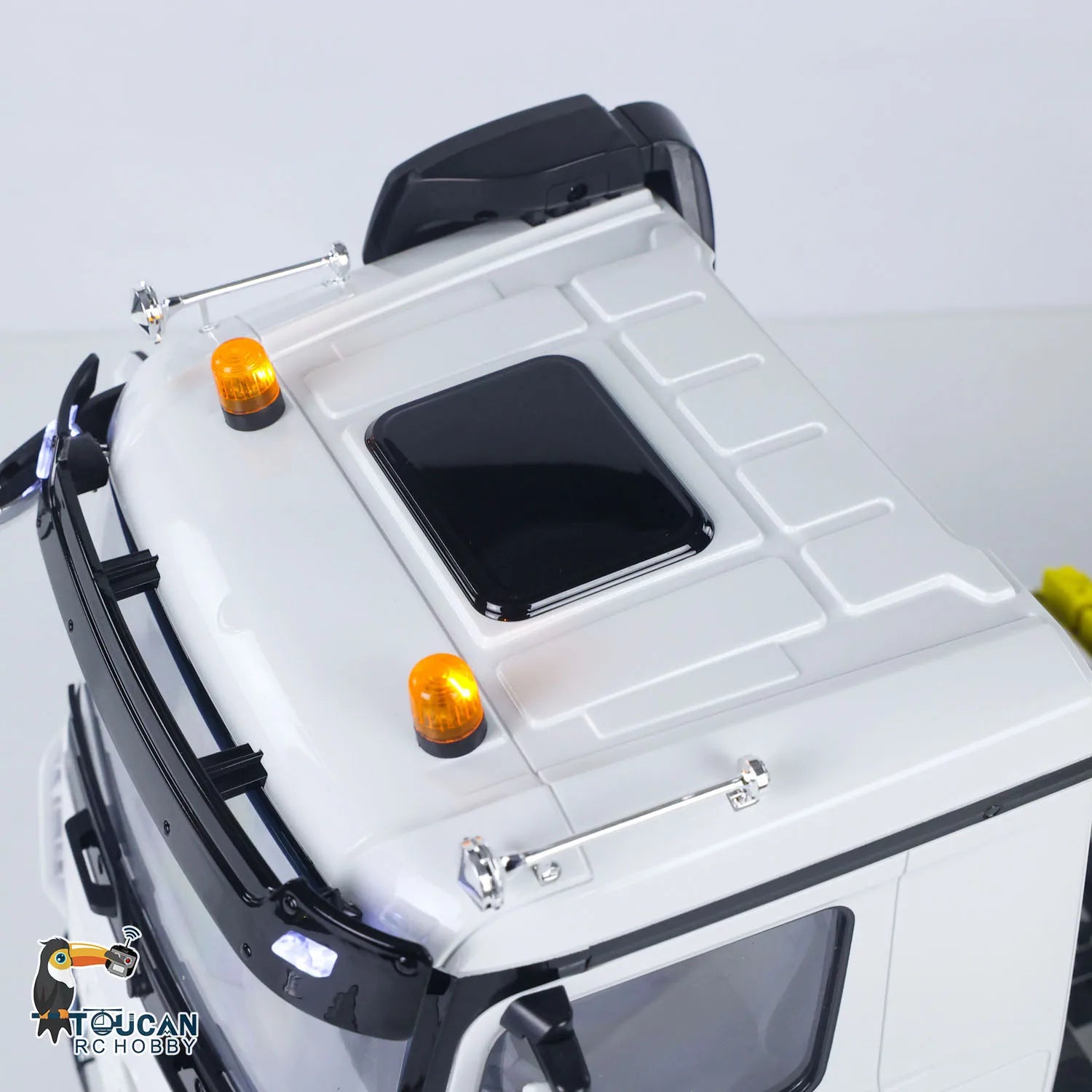 1/14 Remote Control Tractor Truck 3363 RC Lorry Car Model NO Lock Differential Axle 2Speed HotRC Radio Brush Motor ESC Light