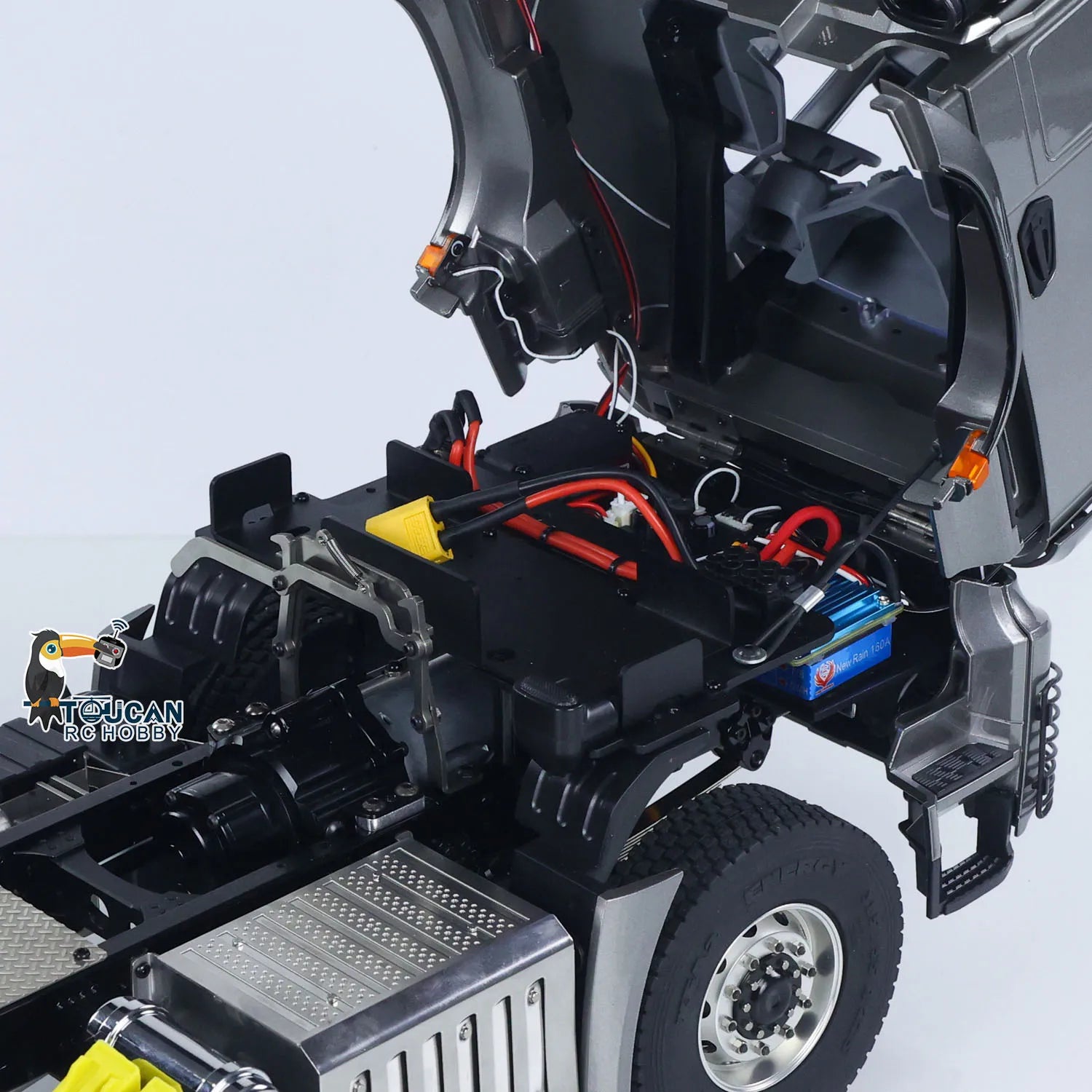 1/14 RC Tractor Truck 3363 Radio Controlled Lorry Car Model Metal NO Lock Differential Axle 2Speed Gearbox Light Sound Radio Toy
